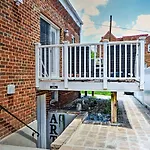 Stylish Dc Studio About 5 Mi To National Mall!